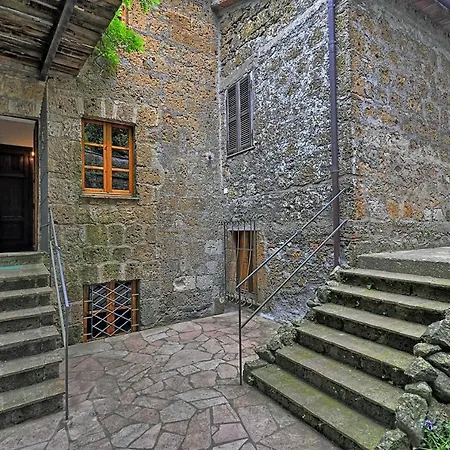 Sleeps 5 Apartment