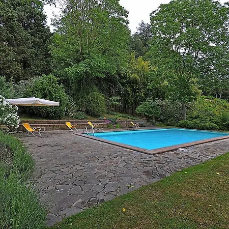 Lägenhet Sleeps 5 *