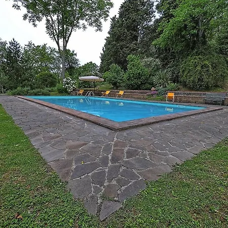 Apartment Sleeps 5 Centeno